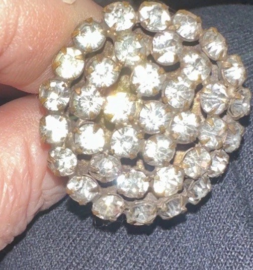 EDWARDIAN / VICTORIAN SILVER HATPIN COMPLETELY COVERED IN CLEAR BIG STONES! LOOK