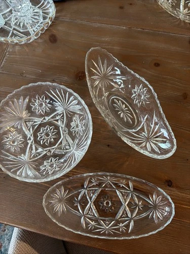 Set of 3 Vintage Anchor Hocking Star of David Cut Glassware MCM Bowls