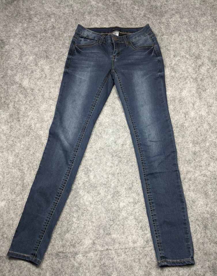 Red Camel Jeans Women’s Size 5 Blue  Skinny Low Rise Tapered Leg Stretch 28 x 29 - Image 2 of 4