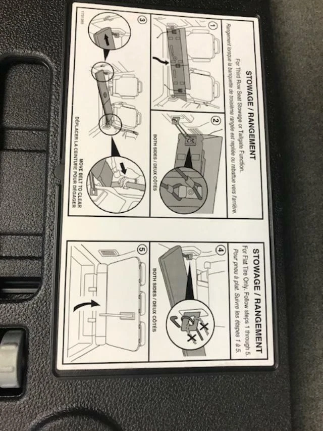 Nueva cubierta de compartimento de almacenamiento de asiento de tercera fila Ford Freestar 2005-2007 fabricante de equipos originales Foto 3 de 4