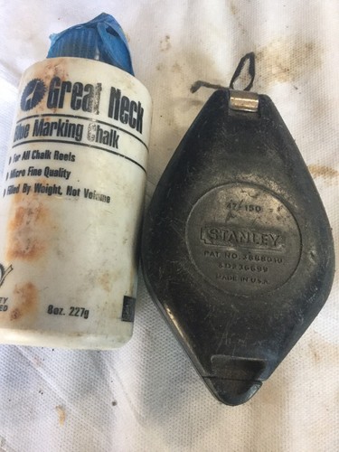 Stanley Chalkline And Blue Chalk. Used