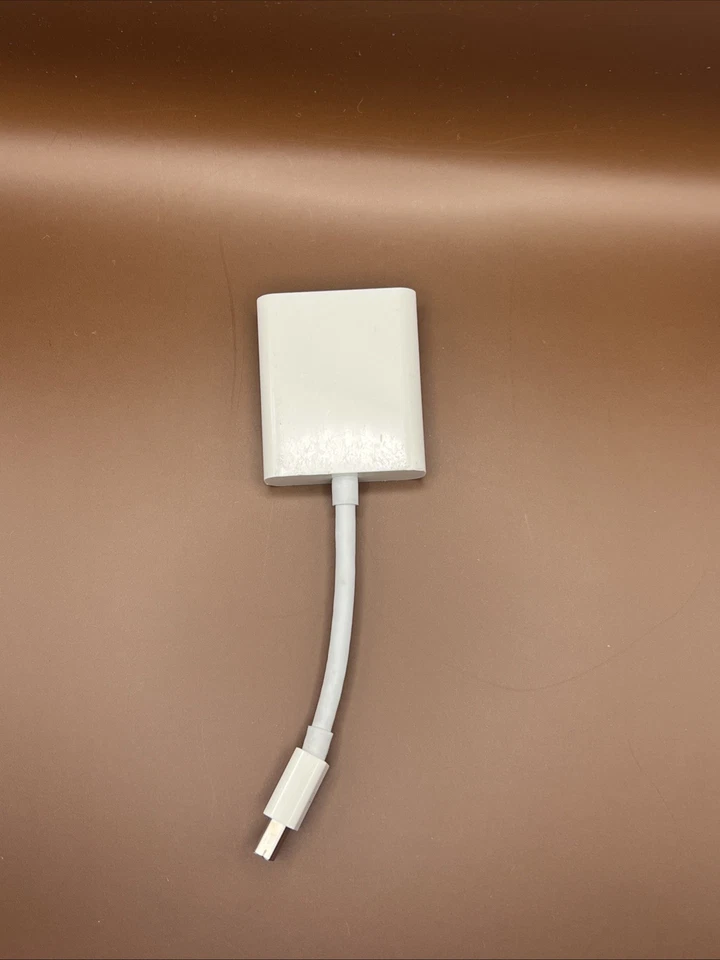 Apple Mini Display Port to VGA Adapter, Genuine Original OEM A1307 - Image 3 of 3