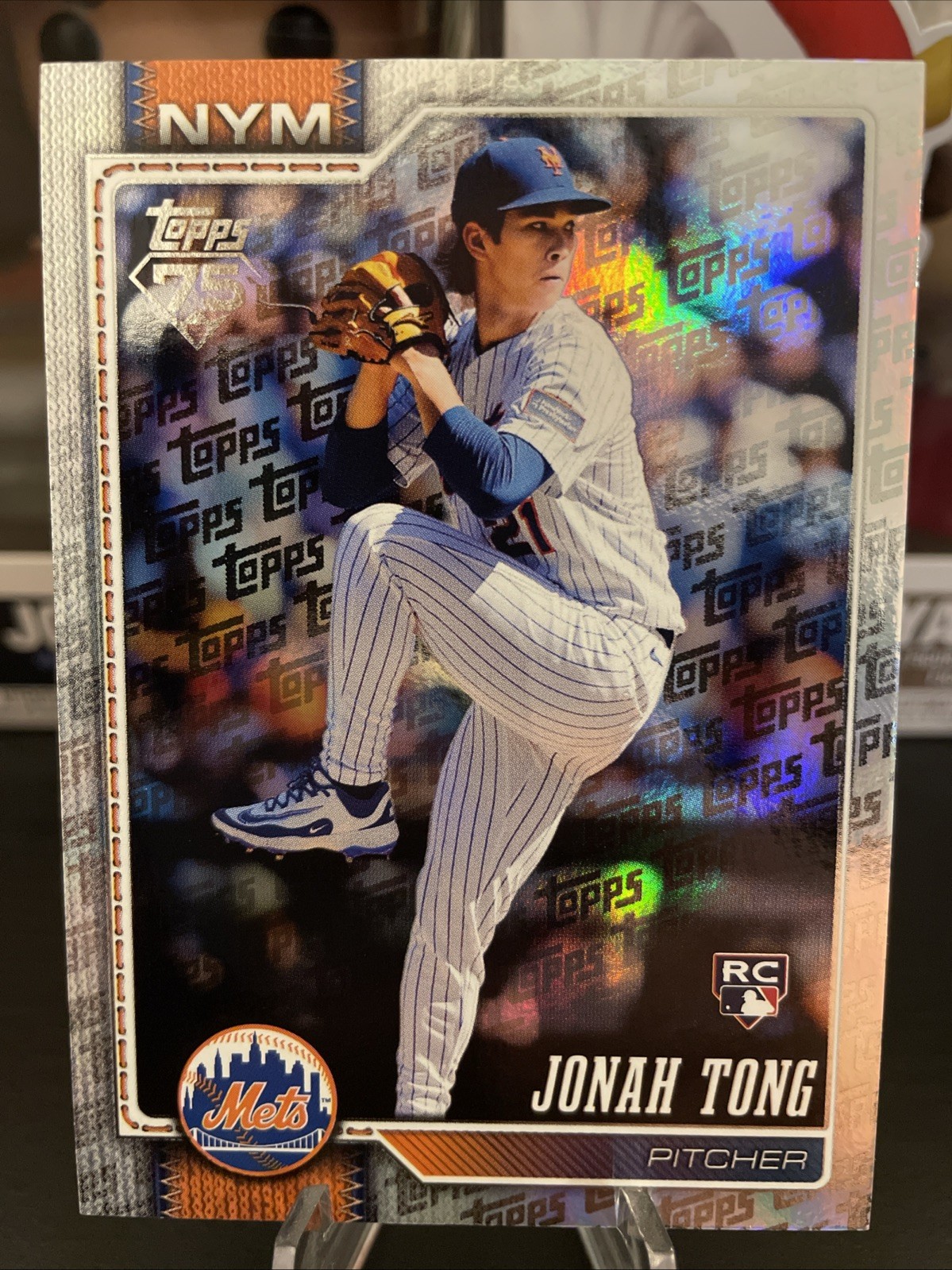 2026 Topps Series 1 Jonah Tong 4 Fanatics Exclusive Topps Foil Pattern