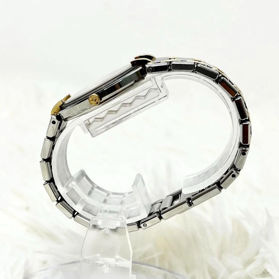 Rado DiaStar Unisex Watch Silver Gold Bi-Color Stainless Steel Quartz Movement - Image 3 of 4