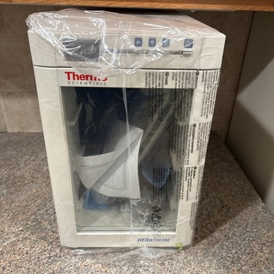 THERMO Heratherm IMC 18 Compact Microbiological Incubator