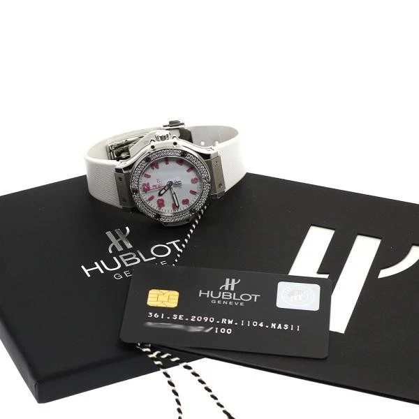 Hublot — Hublot Big Bang FIFA Women's World Cup 2011 361.SE.2090.RW.1104.NAS11 SS #C2039