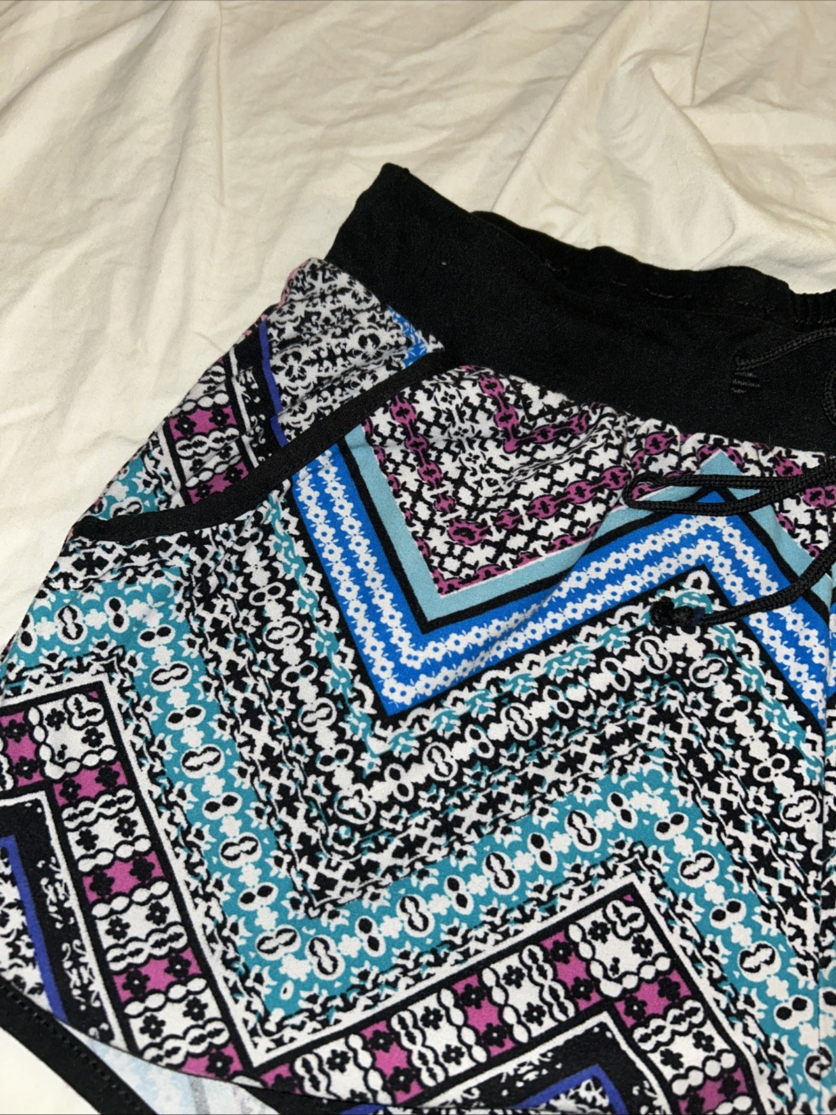 Wes Small Lounge Multicolor Drawstring Shorts Wit… - image 2