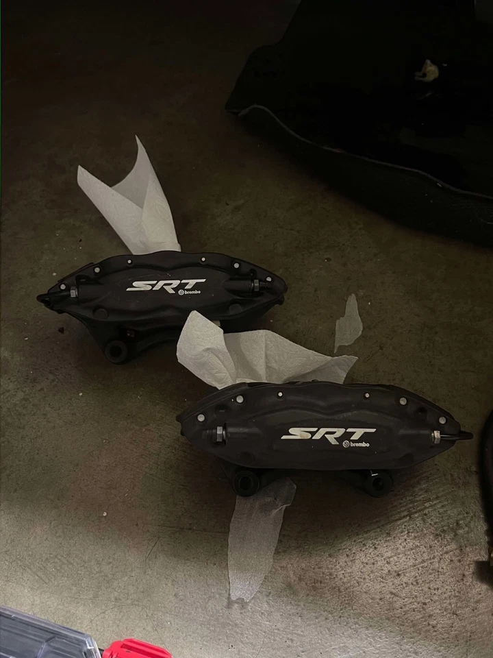 Dodge Charger/Challenger Set of Rear SRT Brembo 4 Piston Brake Caliper - Image 2 of 4