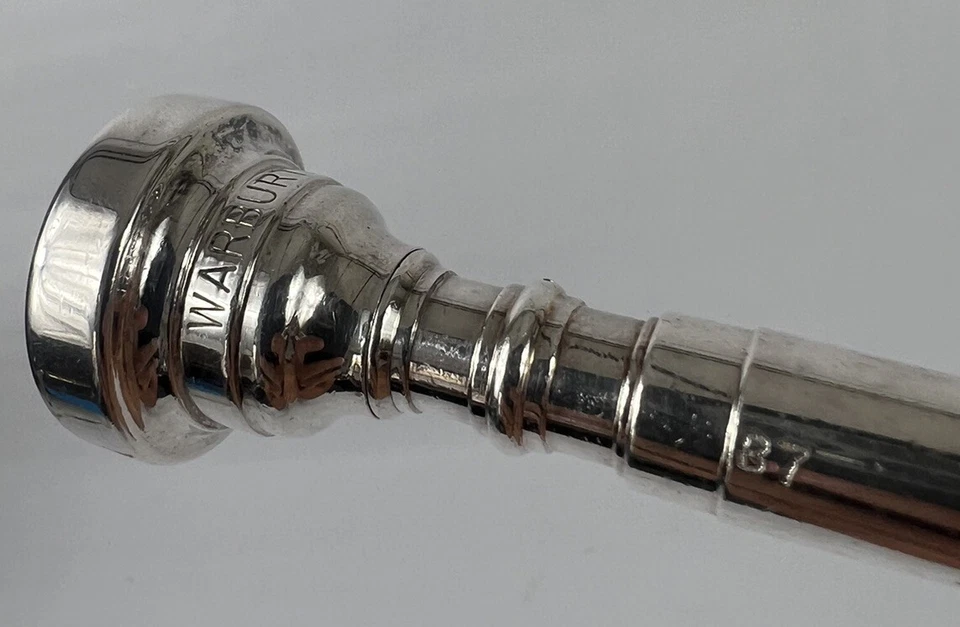 Boquilla Warburton Flugelhorn 2M con columna vertebral trompeta plateada Foto 3 de 4