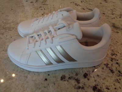 grand court base ee7874