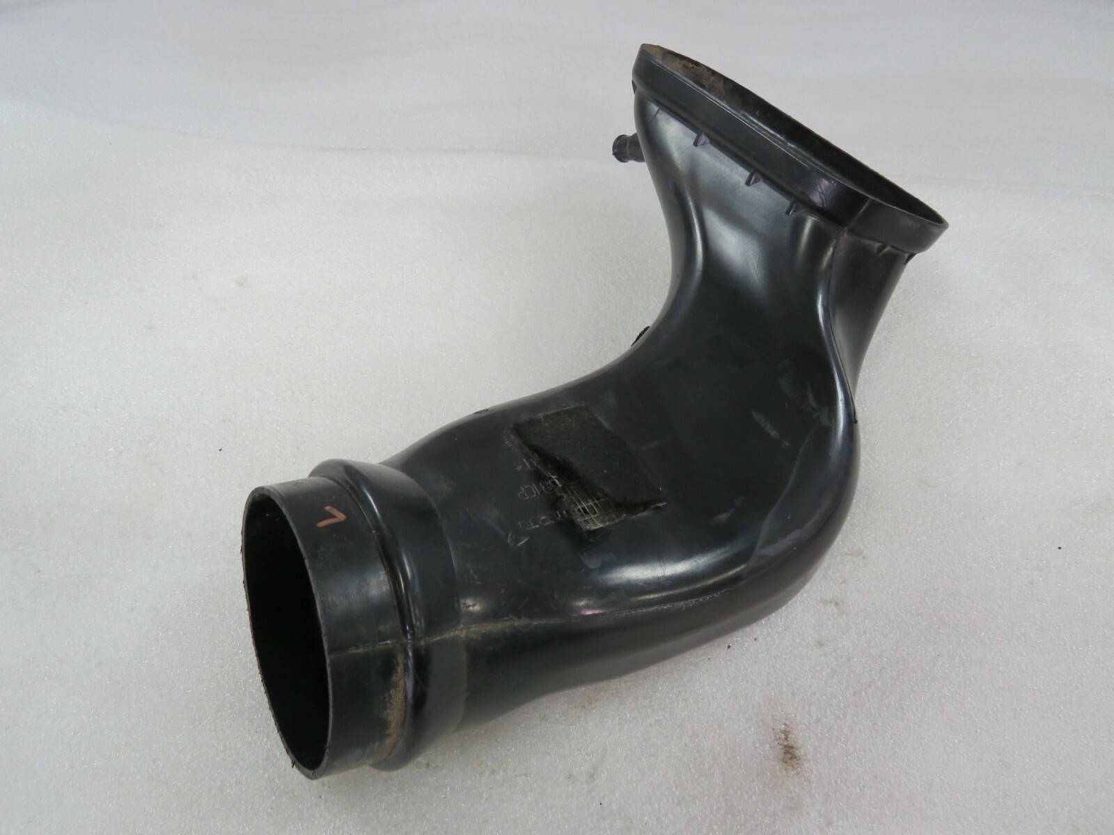 McLaren 570S, LH, Left Intake Tube, Used, P/N 11F0681CP
