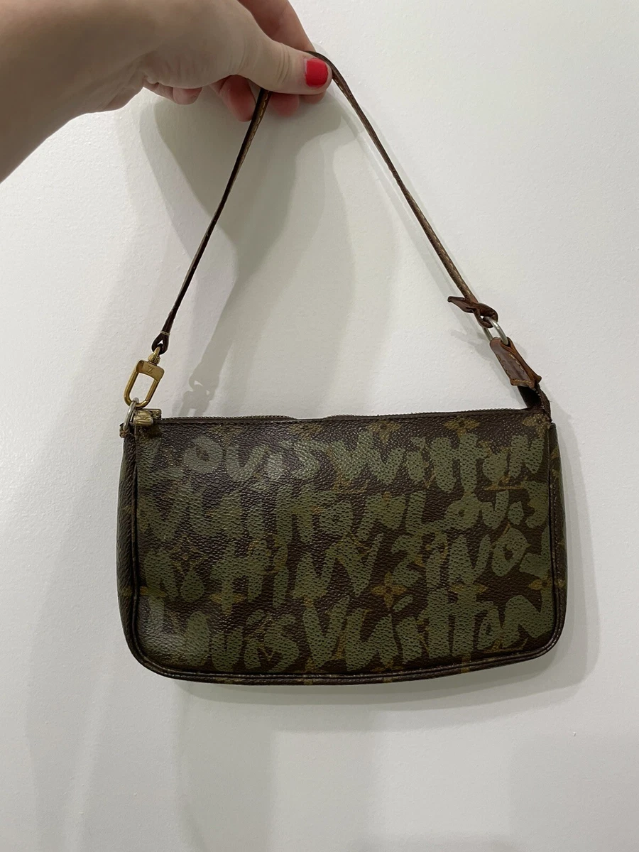 Limited Edition Louis Vuitton x Stephen Sprouse Graffiti Pochette