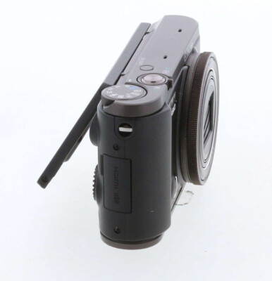 Casio EXILIM EX-ZR3000 BK 12.1mp Digital Camera W. 12x Zoom Lens