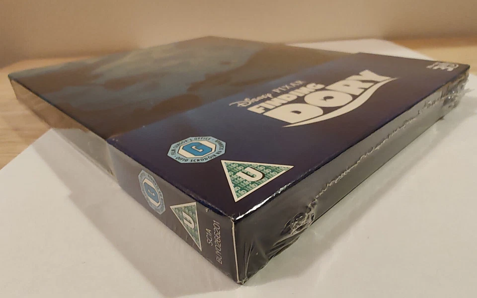 Disney PIXAR's Finding Dory 3D/2D Limited Edition Blu-ray Steelbook *Region FREE - Image 3 of 4
