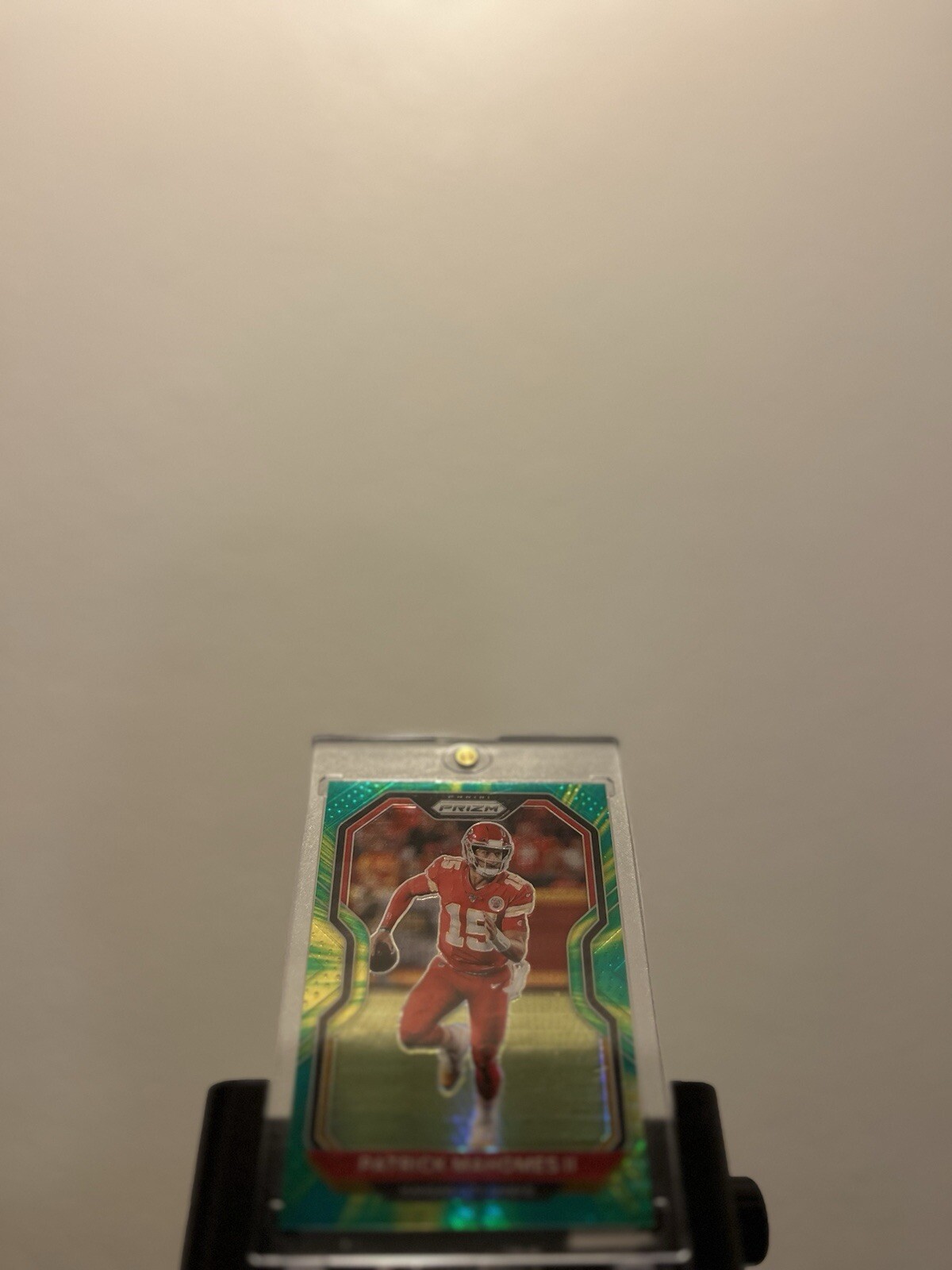 2020 Panini Prizm - Hyper Prizm #124 Patrick Mahomes II /175