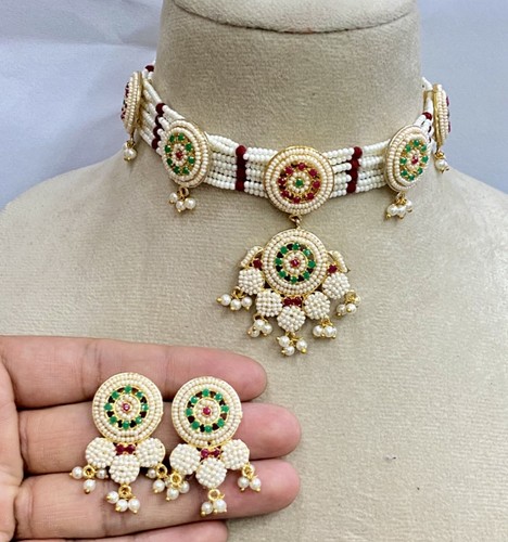 Premium Dainty Pearl Indian Choker Necklace Set, Designer heavy wedding choker - 第 1/10 張圖片