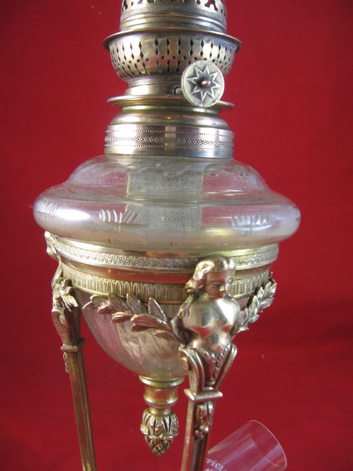 duo lampes à pétrole Empire bronze cristal tripodes - Photo 3/4