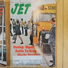 JET MAGAZINE 1972 BUSING: BIGOTS BATTLE TO KEEP BLACKS SEPARATE. CIVIL RIGHTS.