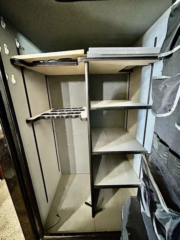 ENORME pistola Liberty pistola segura bóveda Cabela's Ambassador Series LZ-35 Monster DX-90  Foto 3 de 4