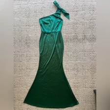 NWT Baltic Born One Shoulder Long Formal Satin Dress Size Medium Green Mermaid