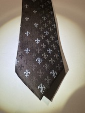 Firenze Men's Silk Woven Fleur-de-lis Tie Brown Blue Pointed Logo Accent