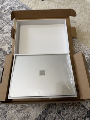 Microsoft Surface Laptop 13.8'' Copilot+ PC Snapdragon X Plus 16GB 256GB SSD