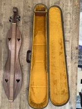 McSpadden Handcrafted 1989 Dulcimer Signed by George Looney with Case
