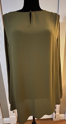 NWT Women s Limited Collection XL, Long open Sleeve Blouse / Retail $69