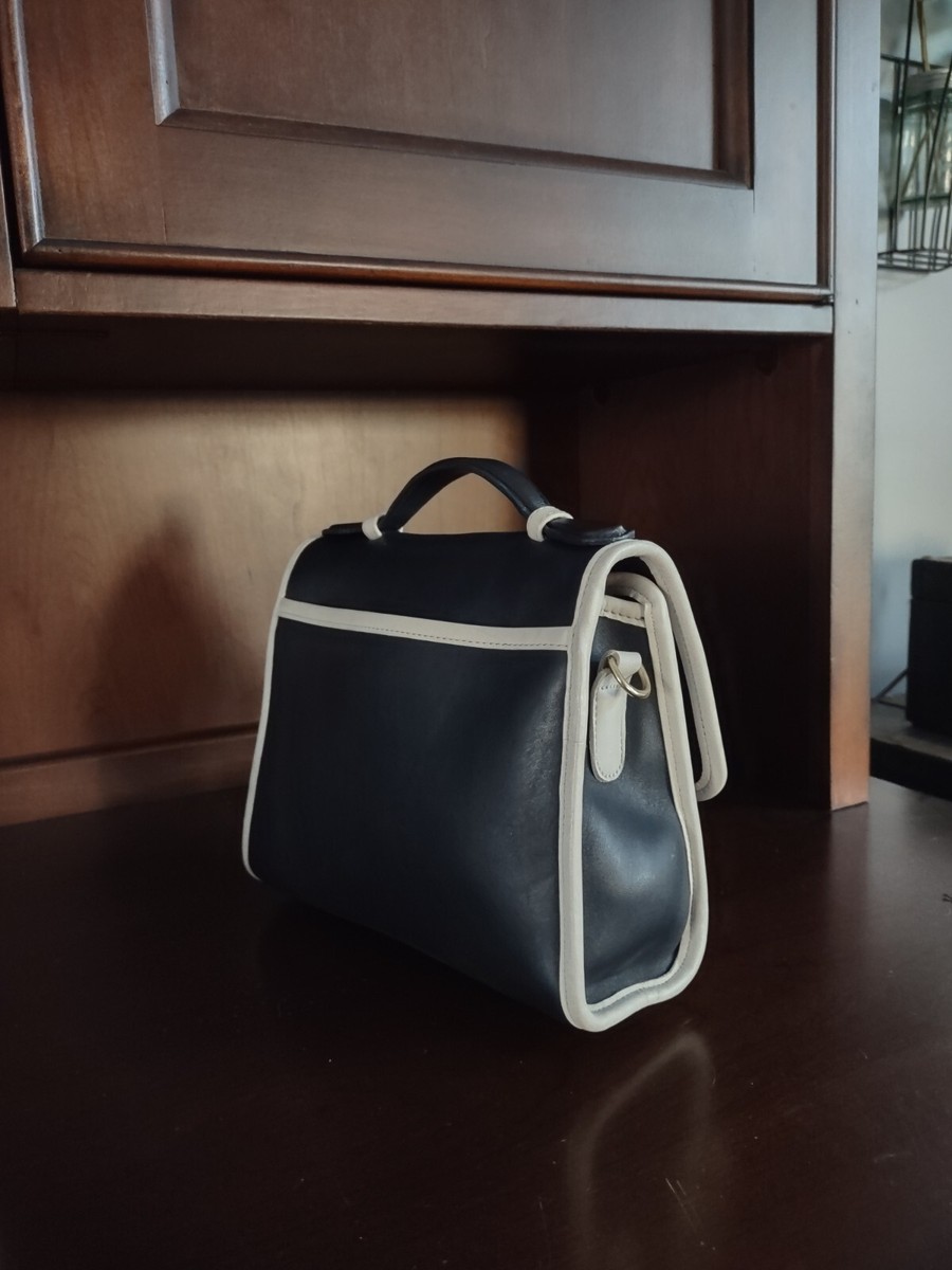 Vintage Coach Spectator Court Two Tone Blue White Leather Vintage Coach Spectator Court Two Tone Blue White Leather