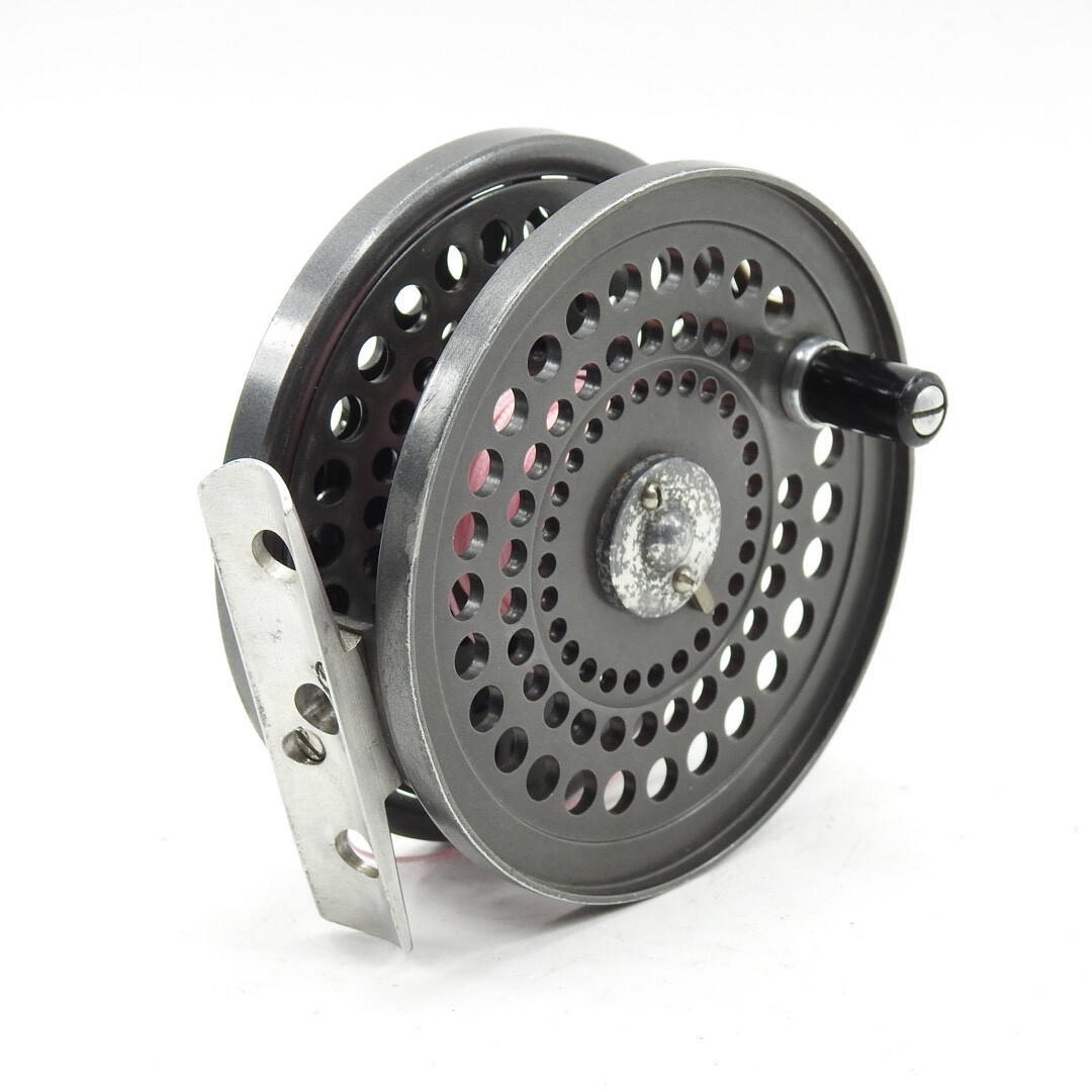 ORVIS CFO 4 フライリール Orvis CFO Fly Reel IV — TCO Fly Shop