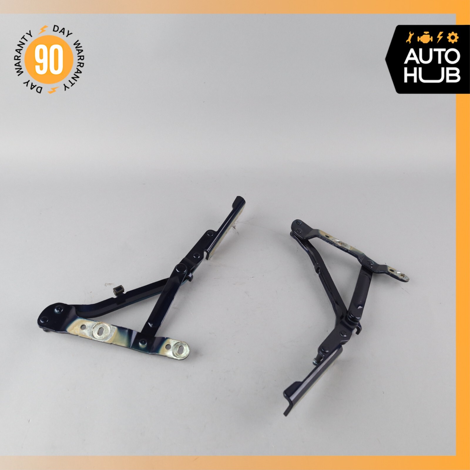 Maserati GranTursimo M145 M138 Trunk Lid Hinge Hinges Bracket Left & Right OEM