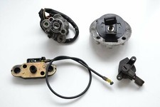 2000 SUZUKI GSF 600 BANDIT SCHLOSSSET TANKDECKEL Z�NDLAUF 2384905