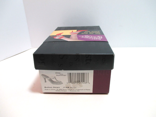 Just The Right Shoe "Button Down" Raine (2004) item 25528 All packaging and COA - Picture 6 of 6