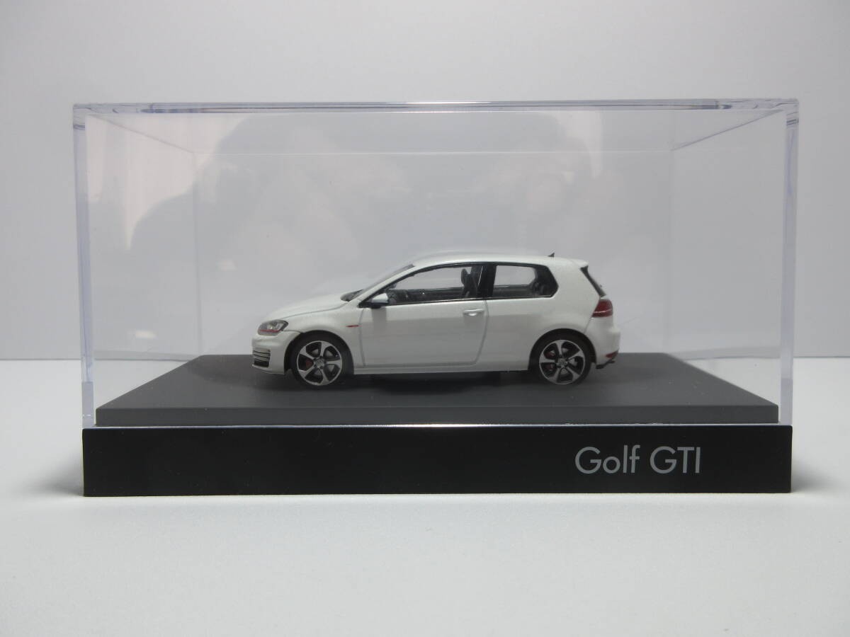 1/43 Volkswagen Golf 7 Vii Vw Gti Dealer Custom Mini Car