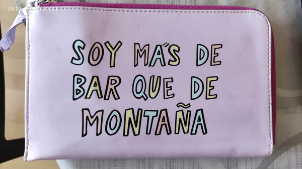 Bolso Pedrita Parker "soy mas de bar que de montaña"