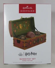 2022 HALLMARK KEEPSAKE HARRY POTTER QUIDDITCH SET ORNAMENT NEW IN BOX