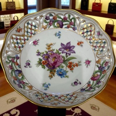 Schumann Dresden Flowers & Gold Reticulated 9 3/4 Inch Bowl Circa 1932 - 1944
