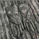 Large,Womens Ginuine Leather Gloves With Rabbit Line Run More Like A Small. — photo 3