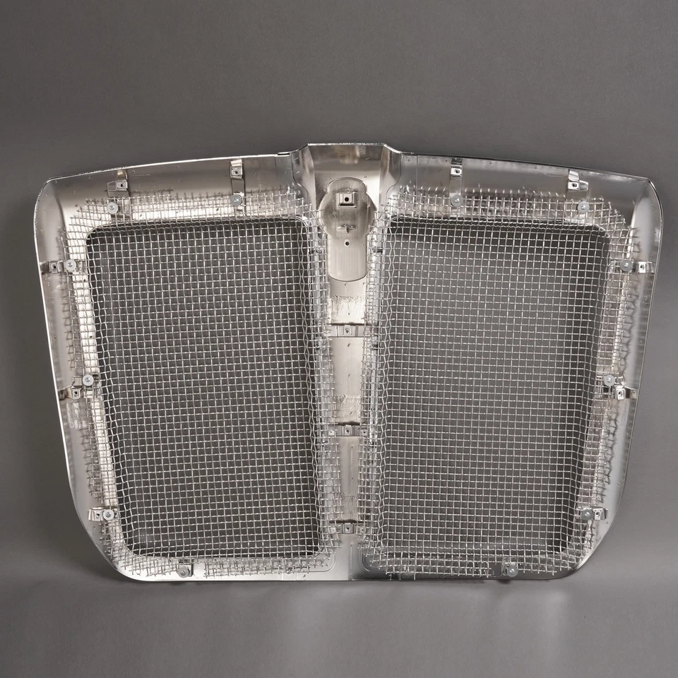 Marco de rejilla cromada delantera con repuesto de red de malla para Kenworth T680 2014-2022 Foto 4 de 4