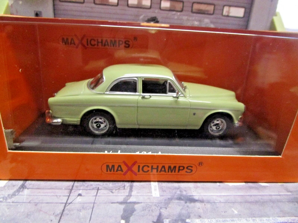 VOLVO 121 Amazon 1966 green grün Maxichamps Minichamps  1:43 - Bild 4 von 4