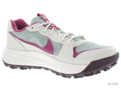 Size 9.5 - Nike ACG Lowcate Mica Green Rosewood for sale
