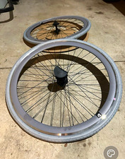 700C Aluminum Clincher Road Wheelset 2pc Rim Brake Presta Gray Hubs