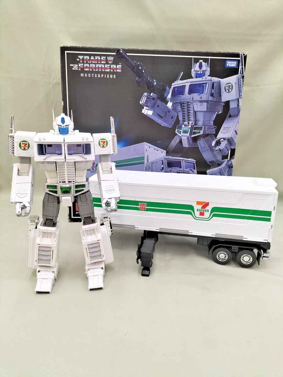 Takara Tomy Transformers Masterpiece MP-711 OPTIMUS PRIME CONVOY 7