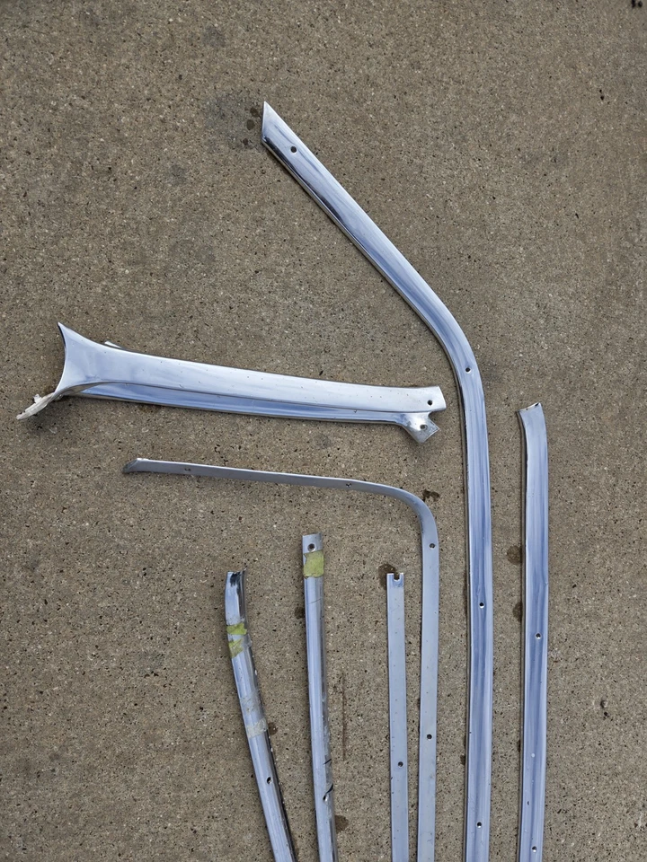 Chevrolet Impala 1963 1964 2 puertas techo rígido y techo interior súper deportivo Foto 2 de 4