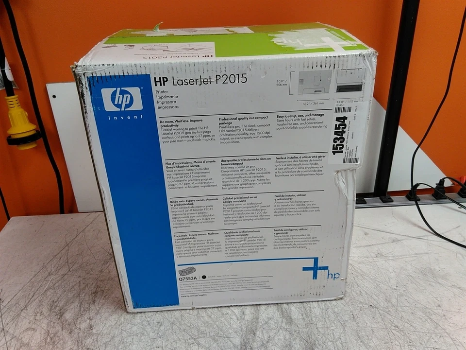 New HP LaserJet P2015 Printer w/ Starter Toner Damaged Box - Image 4 of 4
