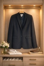 Women Ann Taylor Loft Black Career Blazer Size 4 Lined Ventless 2 button EUC