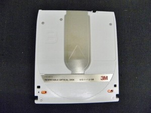 New NOS Lot of 31 3M Rewritable Optical Disk p/n 44018 512F 1.2GB MINT
