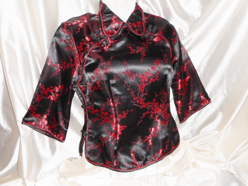USA Small Black Red Satin Asian Suzy Wong Style Blouse Side Closure - Picture 3 of 7