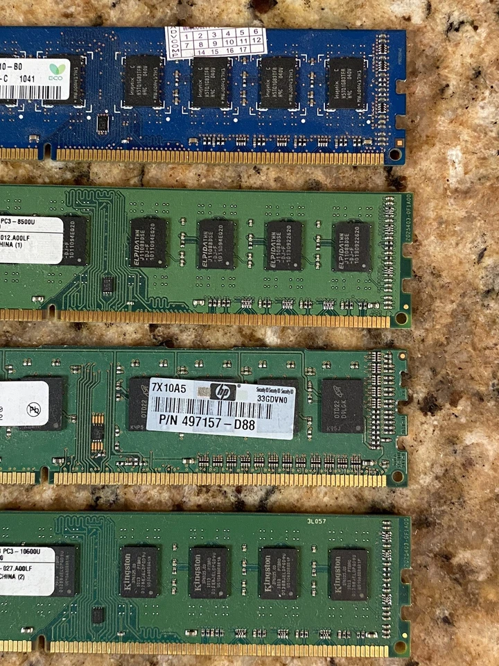 2GB 2Rx8 PC3-10600U-09-10-B0 quantity 3 & 1 1Rx8 PC3-10600U-9-10-A0 Memory Dell - Image 3 of 4
