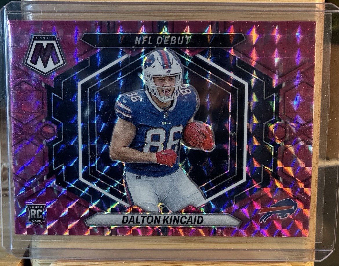 2023 Panini Mosaic - Nfl Debut Dalton Kincaid #ND-20 Camo Pink Mosaic Prizm (RC)
